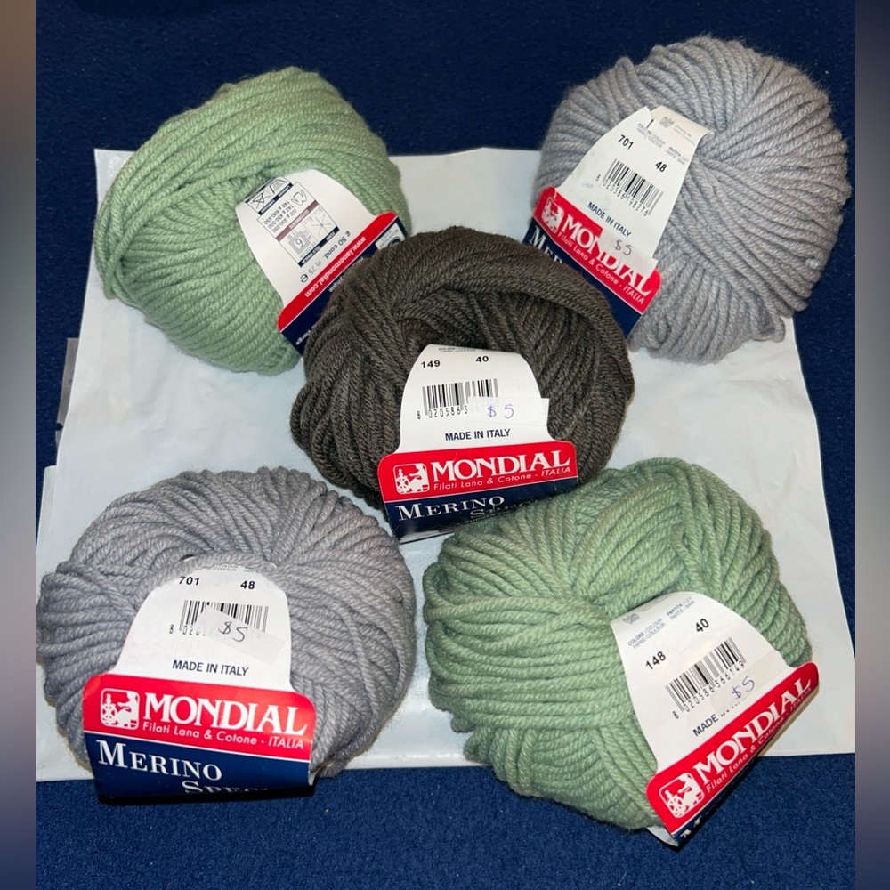 5 Ball Lot of Mondial Merino Special Superwash Yarn Bundle, Various Colors